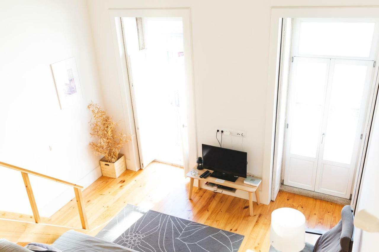 Aposentus -Romantic Mezzanine Apartment With A Balcony Porto Exterior photo